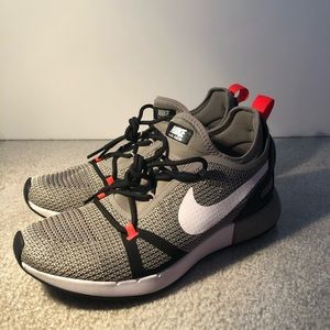 Nike Duel Racer